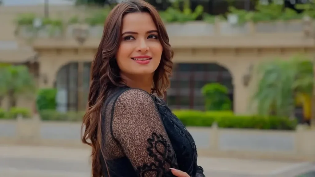 Neelam Giri