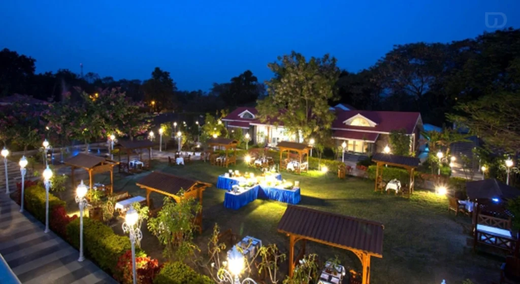 RJ27 Restaurant Near fateh sagar Udaipur