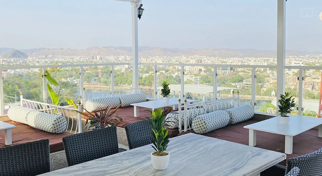 Atari Cafe and Restaurant near fateh sagar Udaipur