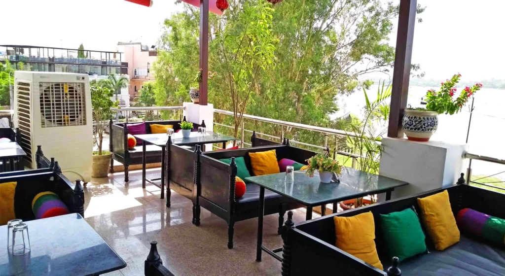 Shahi Bagh Restaurant​ near Fs