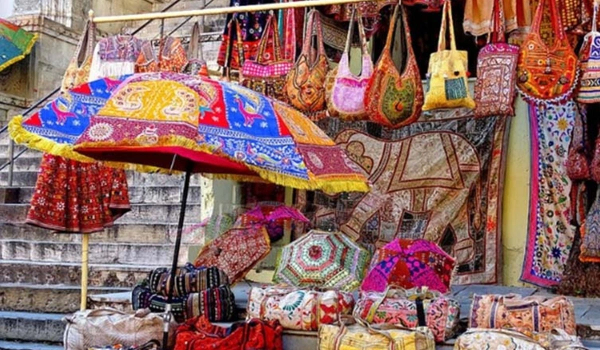 Hathi Pol Bazaar Udaipur