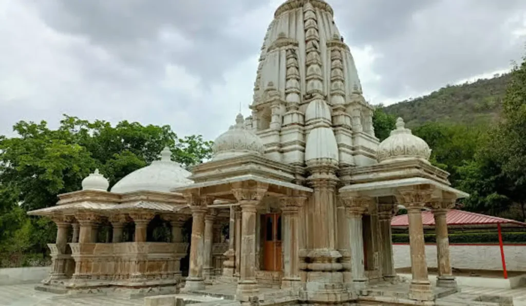 अमरख महादेव मंदिर - Amrakh Mahadev udaipur